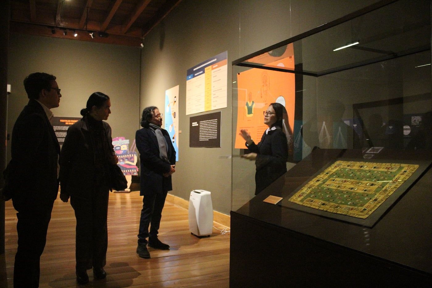 Exposición de tesoros arqueológicos de San Marcos